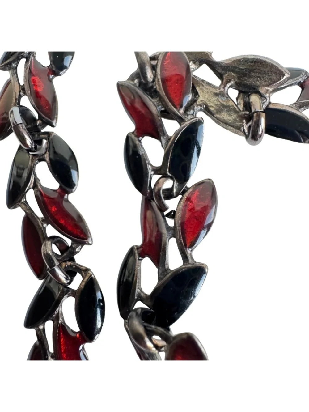 Vintage Red Black Enamel Leaf Necklace Gunmetal Tone Collar Botanical Statement